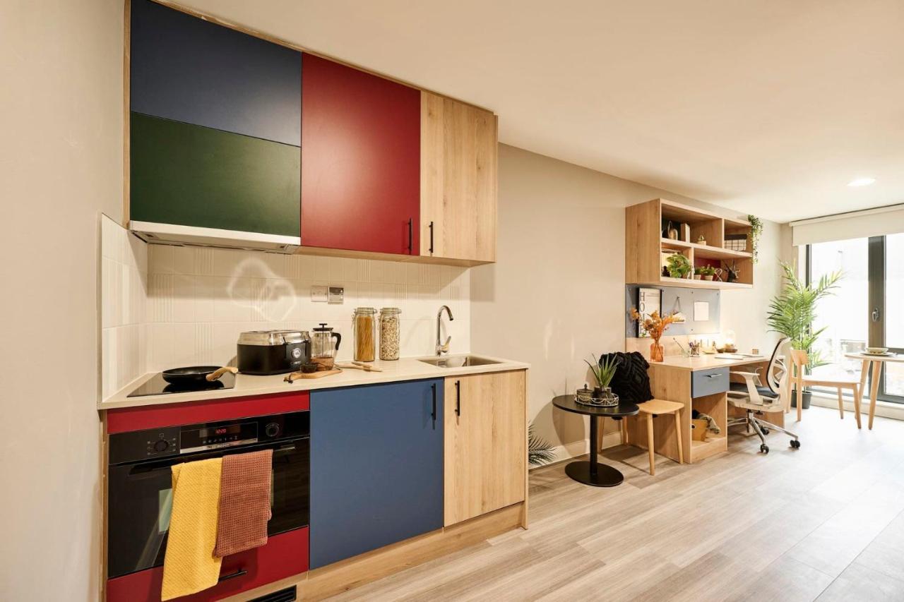 Studio Apartments At Spireworks Minutes Away From Oxford City Centre Exterior photo