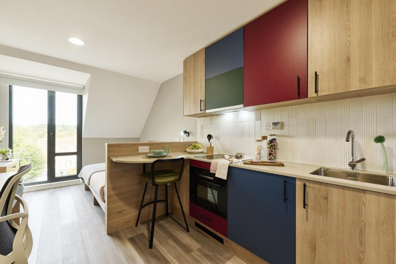 Studio Apartments At Spireworks Minutes Away From Oxford City Centre Exterior photo